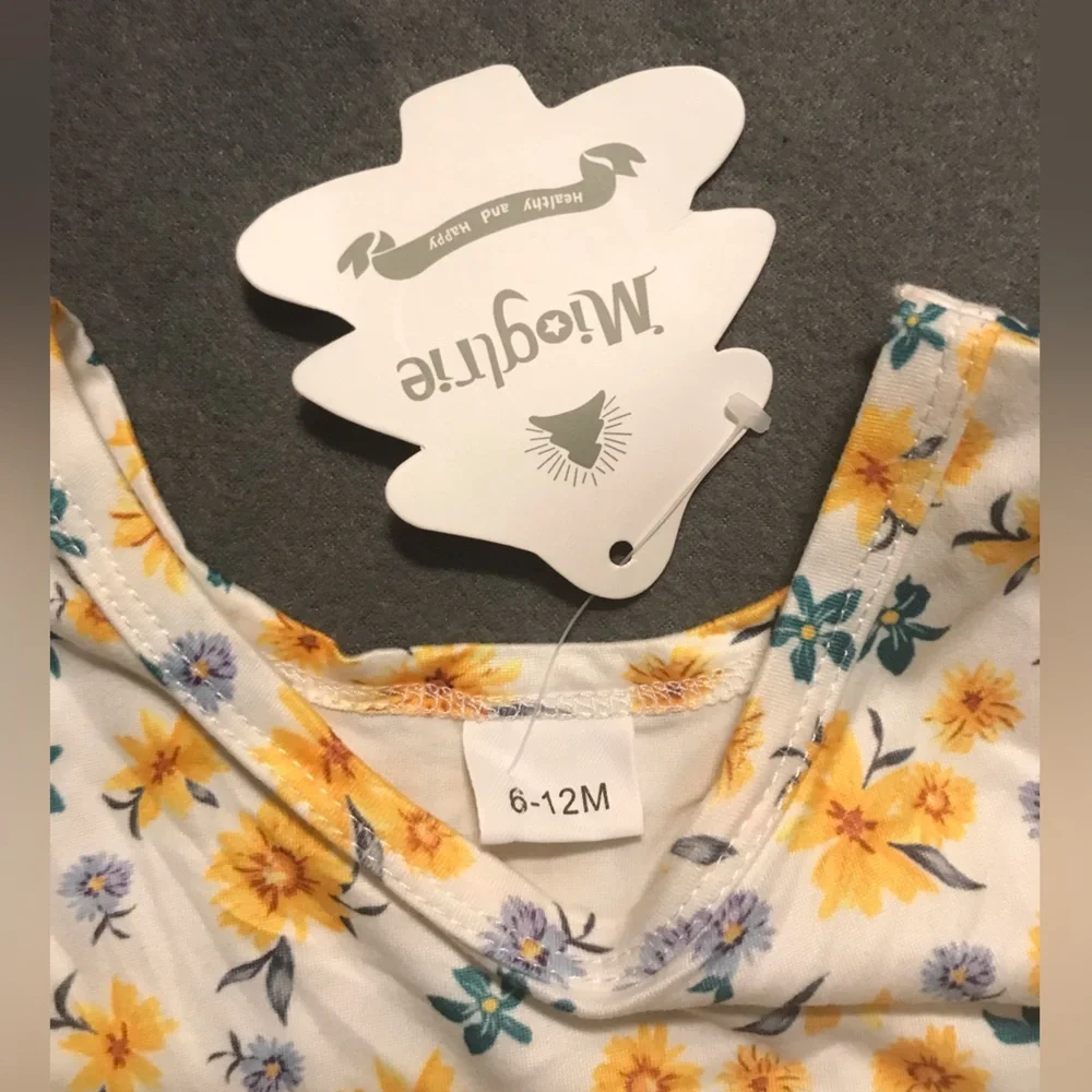 NWT Floral 6-12 Month Outfit